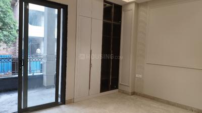 Bedroom Image of 1620 Sq.ft 3 BHK Builder Floor for sale in Preet Vihar New Delhi for Rs. 35000000
