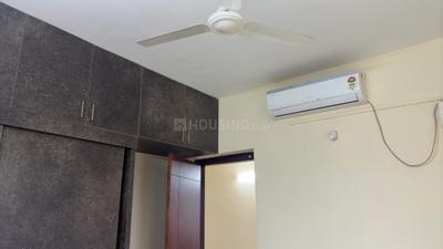 Bedroom Image of 1035 Sq.ft 2 BHK Apartment / Flat for sale in Okkiyampet Chennai for Rs. 8000000