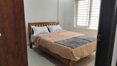 Bedroom Image of 1075 Sq.ft 2 BHK Apartment / Flat for rent in Halasuru Bengaluru for Rs. 64000