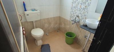 Bathroom Image of 500 Sq.ft 1 BHK Apartment / Flat for rent in Kharadi Pune for Rs. 14500