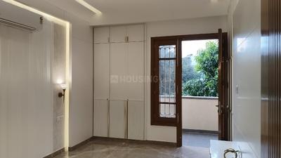 Bedroom Image of 1600 Sq.ft 3 BHK Builder Floor for sale in Anand Vihar New Delhi for Rs. 39000000