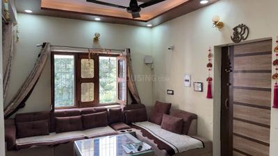 Living Room Image of 850 Sq.ft 2 BHK Builder Floor for sale in Dilshad Garden New Delhi for Rs. 9500000