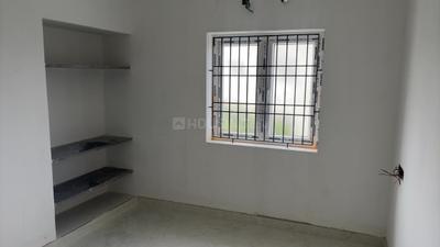Bedroom Image of 923 Sq.ft 2 BHK Apartment / Flat for sale in Medavakkam Chennai for Rs. 7800000