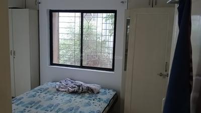Bedroom Image of 800 Sq.ft 2 BHK Apartment / Flat for rent in Pardesi Vanita Villa, Aundh Pune for Rs. 31000