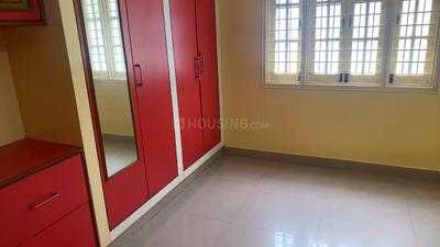Bedroom Image of 1250 Sq.ft 3 BHK Apartment / Flat for rent in Nalanda Arcade, Pragathi Nagar Hyderabad for Rs. 24000