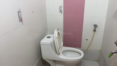 Image of 1250 Sq.ft 3 BHK Apartment / Flat for rent in Nalanda Arcade, Pragathi Nagar, Hyderabad for Rs. 24000