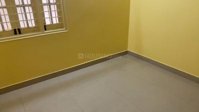 Bedroom Image of 1250 Sq.ft 3 BHK Apartment / Flat for rent in Nalanda Arcade, Pragathi Nagar Hyderabad for Rs. 24000