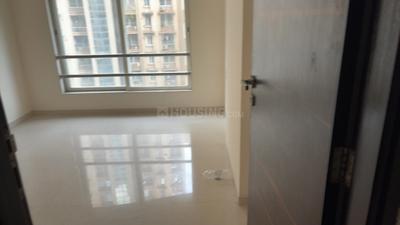 Bedroom Image of 635 Sq.ft 2 BHK Apartment / Flat for rent in Gurukrupa Marina Enclave, Malad West Mumbai for Rs. 50000