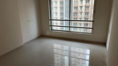 Bedroom Image of 635 Sq.ft 2 BHK Apartment / Flat for rent in Gurukrupa Marina Enclave, Malad West Mumbai for Rs. 50000