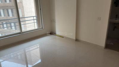 Bedroom Image of 635 Sq.ft 2 BHK Apartment / Flat for rent in Gurukrupa Marina Enclave, Malad West Mumbai for Rs. 50000