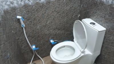 Bathroom Image of 150 Sq.ft 1 RK Independent House for rent in Rakabganj Agra for Rs. 7500