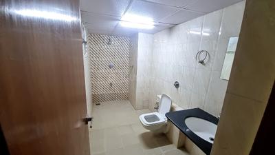 Bathroom Image of 1658 Sq.ft 3 BHK Apartment / Flat for rent in R.K. Hegde Nagar Bengaluru for Rs. 39000