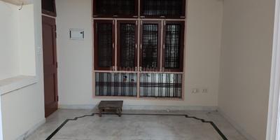 Living Room Image of 1250 Sq.ft 2 BHK Independent House for rent in Gomti Nagar Lucknow for Rs. 19000