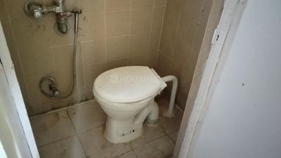 Bathroom Image of 530 Sq.ft 1 BHK Apartment / Flat for sale in Magarpatta Heliconia, Hadapsar Pune for Rs. 7500000