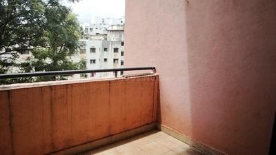 Balcony Image of 550 Sq.ft 1 BHK Apartment / Flat for sale in Magarpatta Heliconia, Hadapsar Pune for Rs. 7400000