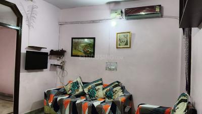 Living Room Image of 1000 Sq.ft 2 BHK Builder Floor for rent in Laxmi Nagar New Delhi for Rs. 22000