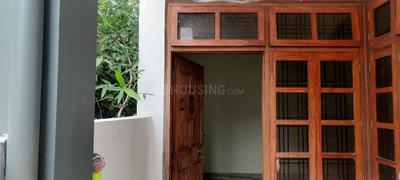Main Entrance Image of 1000 Sq.ft 2 BHK Builder Floor for rent in Lamhi Varanasi for Rs. 9000