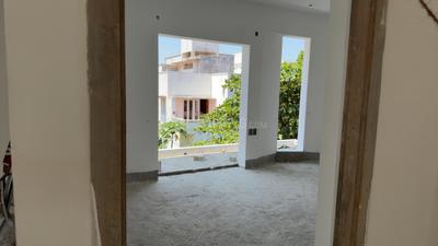 Bedroom Image of 3000 Sq.ft 3 BHK Apartment / Flat for sale in Palavakkam, Sholinganallur Chennai for Rs. 44000000