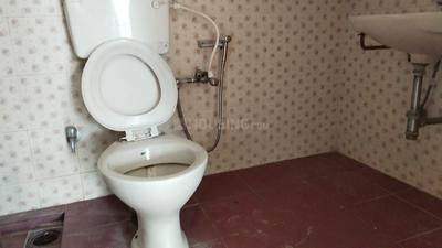 Image of 1701 Sq.ft 3 BHK Apartment / Flat for rent in Wanowrie, Pune for Rs. 48000