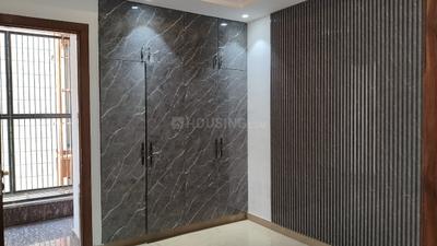 Bedroom Image of 1337 Sq.ft 3 BHK Builder Floor for sale in Surajmal Vihar New Delhi for Rs. 27500000