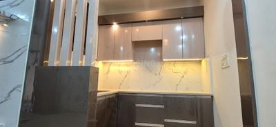 Kitchen Image of 850 Sq.ft 2 BHK Apartment / Flat for sale in Indirapuram Ghaziabad for Rs. 5300000