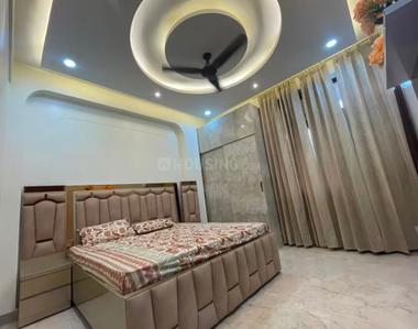 Bedroom Image of 2400 Sq.ft 3 BHK Apartment / Flat for rent in Basai Agra for Rs. 34000