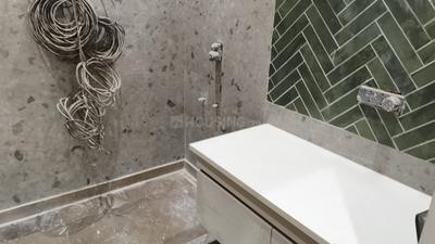 Image of 2700 Sq.ft 4 BHK Builder Floor for sale in Vivek Vihar, New Delhi for Rs. 62100000