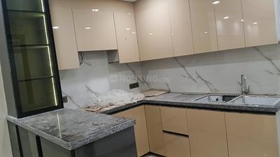 Kitchen Image of 1400 Sq.ft 4 BHK Apartment / Flat for sale in Chhattarpur New Delhi for Rs. 13000000