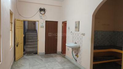 Living Room Image of 1000 Sq.ft 2 BHK Apartment / Flat for rent in Verdant Enclave, Jadavpur Kolkata for Rs. 13000