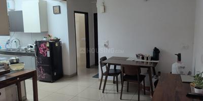 Living Room Image of 1050 Sq.ft 2 BHK Apartment / Flat for rent in Gulshan Bellina, Noida Extension Greater Noida for Rs. 32000