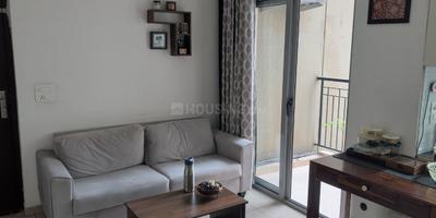 Living Room Image of 1050 Sq.ft 2 BHK Apartment / Flat for rent in Gulshan Bellina, Noida Extension Greater Noida for Rs. 32000