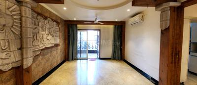 Living Room Image of 2200 Sq.ft 4 BHK Apartment / Flat for rent in Flower Valley, Wanwadi Pune for Rs. 75000