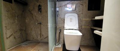 Flower Valley Bathroom Two 4