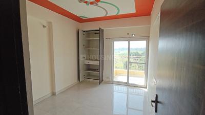 Bedroom Image of 1370 Sq.ft 3 BHK Apartment / Flat for rent in SL Group Green Orchid, New Moradabad Moradabad for Rs. 22000
