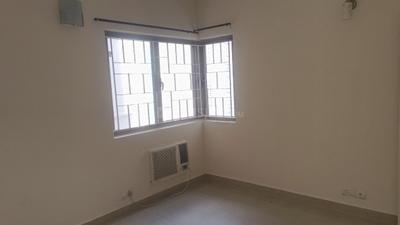 Bedroom Image of 1686 Sq.ft 3 BHK Apartment / Flat for rent in South City Residency, Prince Anwar Shah Connector Kolkata for Rs. 70000