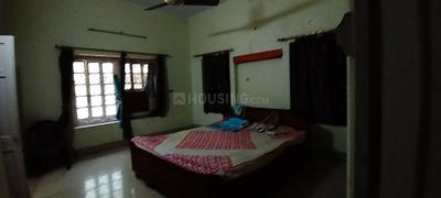 Bedroom Image of 1250 Sq.ft 2.5 BHK Builder Floor for sale in Lake Gardens Kolkata for Rs. 7500000