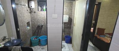 Bathroom Image of 310 Sq.ft 1 BHK Apartment / Flat for rent in Vashi Navi Mumbai for Rs. 28000