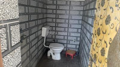 Bathroom Image of 900 Sq.ft 1 BHK Builder Floor for rent in Sector 3 (P) Rohtak for Rs. 8000