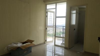 Bedroom Image of 1050 Sq.ft 3 BHK Apartment / Flat for rent in Pyramid Altia, Sector 70 Gurgaon for Rs. 24000