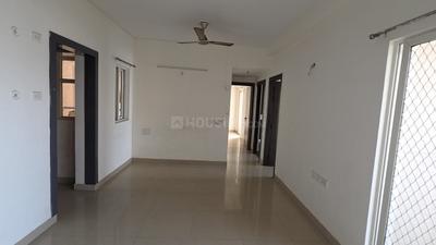 Living Room Image of 1092 Sq.ft 3 BHK Apartment / Flat for rent in CRC Sublimis, Noida Extension Greater Noida for Rs. 33000