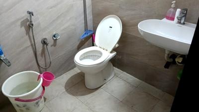 Bathroom Image of 1150 Sq.ft 2 BHK Apartment / Flat for sale in Chandkheda Ahmedabad for Rs. 5000000