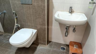 SV Legacy Bathroom Two 3