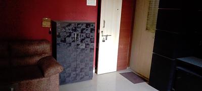 Living Room Image of 800 Sq.ft 2 BHK Apartment / Flat for rent in Raunak Unnathi Greens, Kasarvadavali Thane for Rs. 29000