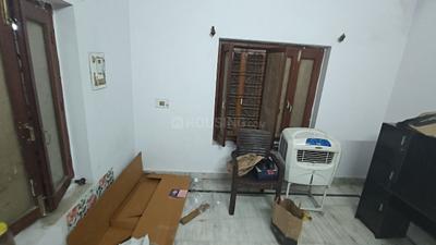 Bedroom Image of 160 Sq.ft 1 RK Independent House for rent in Madehgunj Lucknow for Rs. 4000