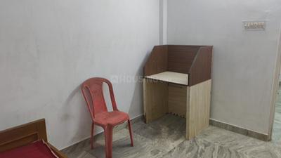 Bedroom Image of 800 Sq.ft 2 BHK Apartment / Flat for rent in Sarada A/9 Katju Nagar, Jadavpur Kolkata for Rs. 14000