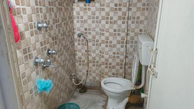 Image of 800 Sq.ft 2 BHK Apartment / Flat for rent in Sarada A/9 Katju Nagar, Jadavpur, Kolkata for Rs. 14000