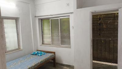 Bedroom Image of 800 Sq.ft 2 BHK Apartment / Flat for rent in Sarada A/9 Katju Nagar, Jadavpur Kolkata for Rs. 14000