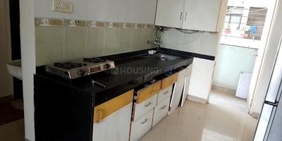 Kitchen Image of 950 Sq.ft 2 BHK Apartment / Flat for rent in Magarpatta Iris, Magarpatta City Pune for Rs. 39000