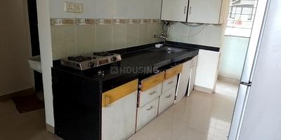 Kitchen Image of 900 Sq.ft 2 BHK Apartment / Flat for rent in Magarpatta Iris, Magarpatta City Pune for Rs. 37000