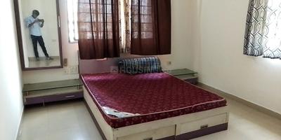 Bedroom Image of 900 Sq.ft 2 BHK Apartment / Flat for rent in Magarpatta Iris, Magarpatta City Pune for Rs. 37000